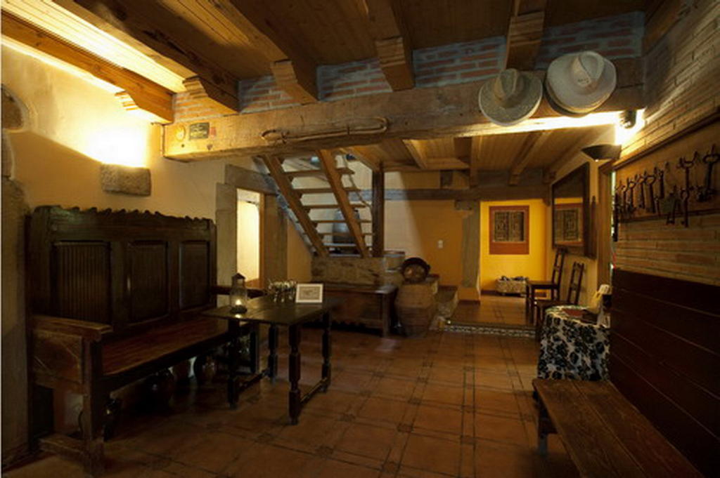 Posada Real La Vieja Chimenea-Spa Herreros Luaran gambar